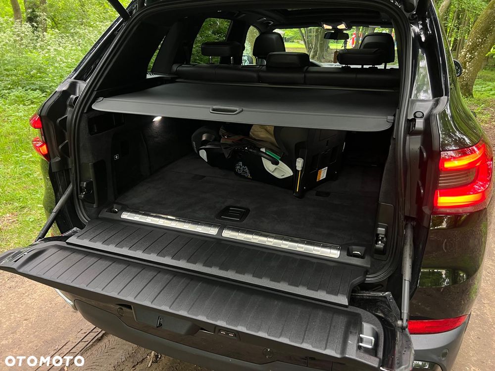 BMW X5 xDrive45e - 24
