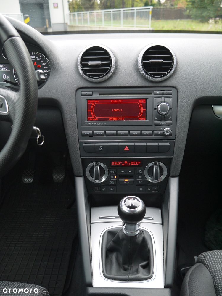 Audi A3 Sportback 1.6 Ambition - 16