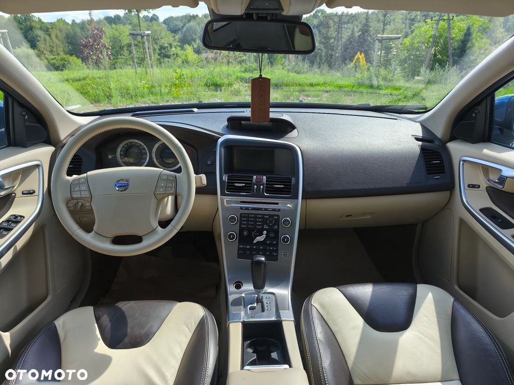 Volvo XC 60 2.4D AWD Summum - 21
