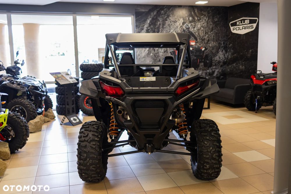 Polaris RZR - 13