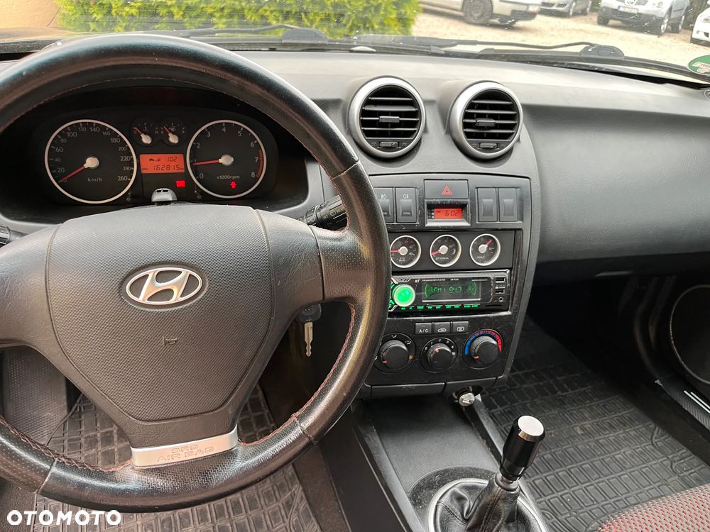 Hyundai Coupe 2.0 Middle - 12