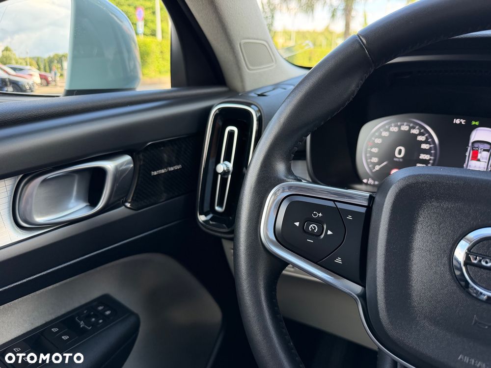 Volvo XC 40 T4 Geartronic Inscription - 38