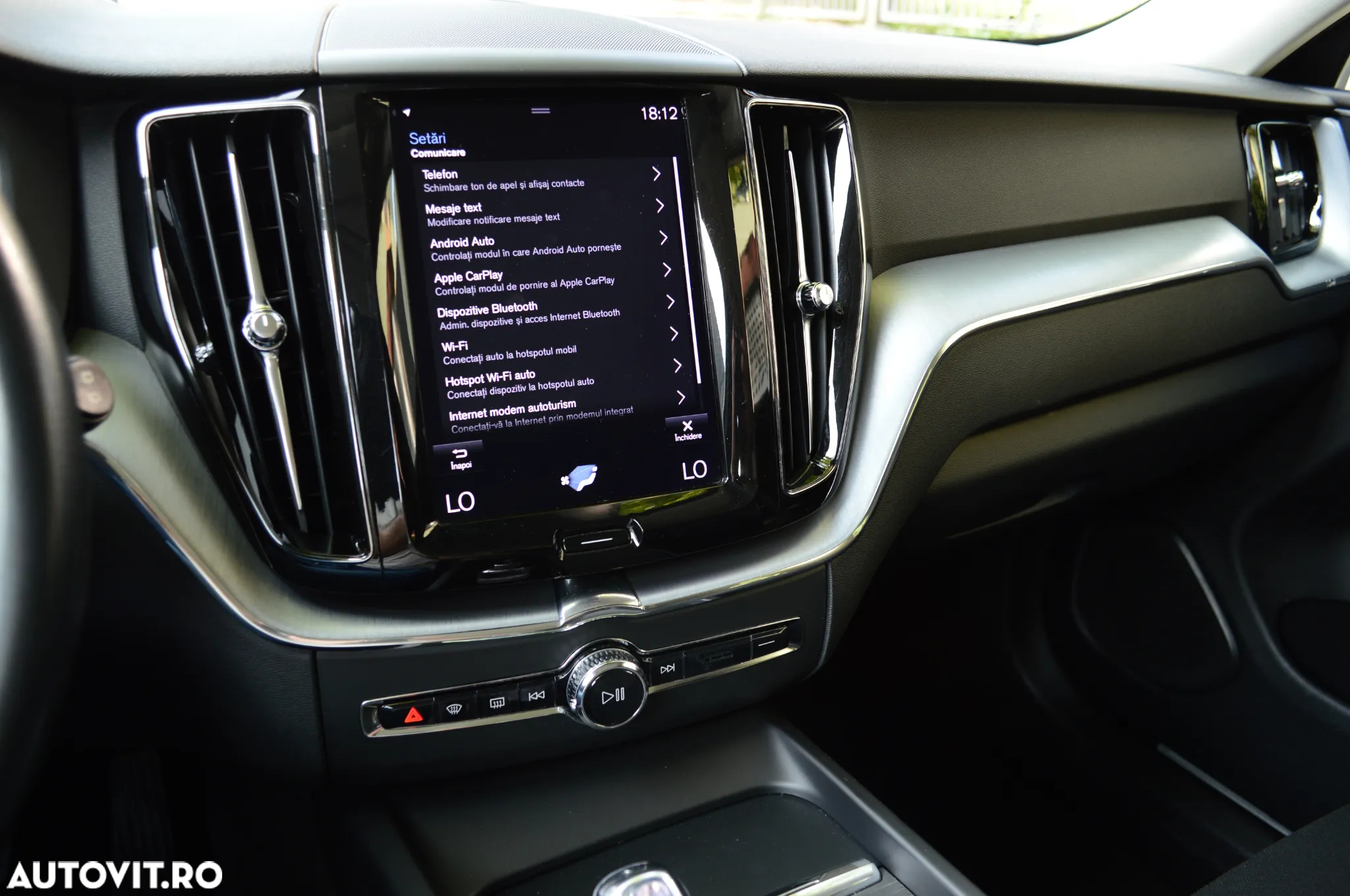 Volvo XC 60 T8 Twin Engine AWD Momentum - 23