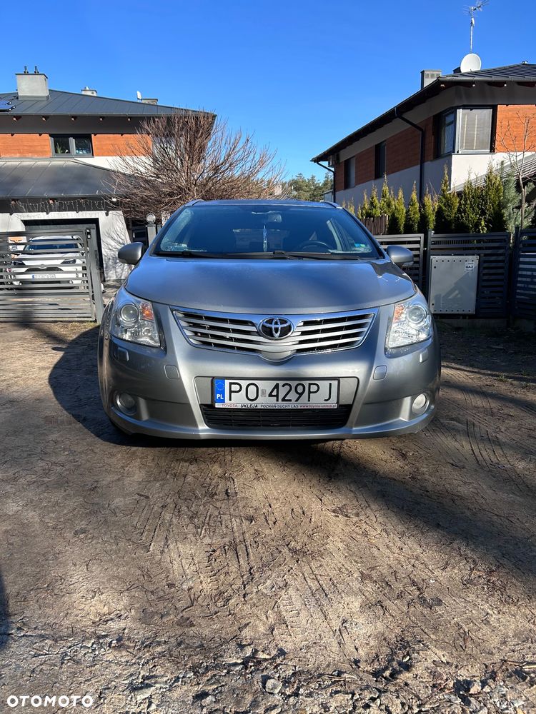 Toyota Avensis 2.0 D-4D 2010 - 4