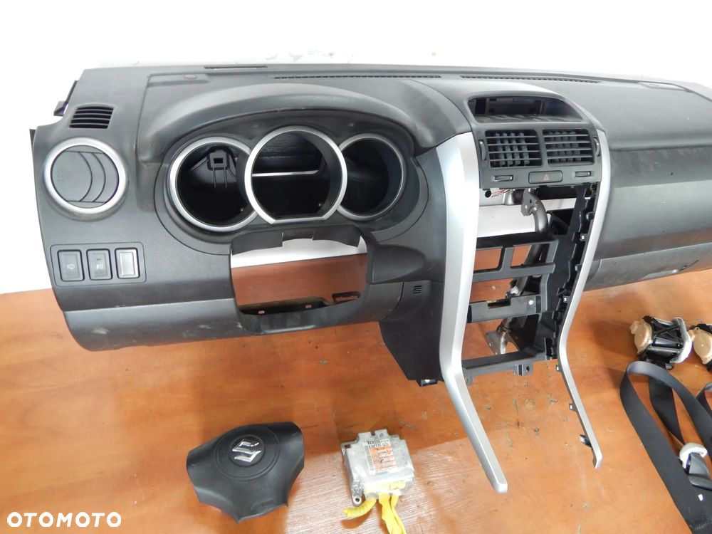 Deska rozdzielcza kokpit pasy airbag Suzuki Grand Vitara II 05-14 Łuków części - 5