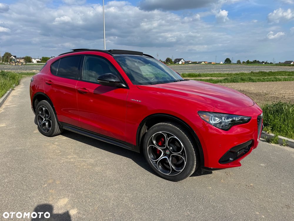 Alfa Romeo Stelvio 2.0 Turbo 16V AT8-Q4 Veloce Ti - 1