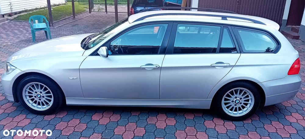 BMW Seria 3 - 10