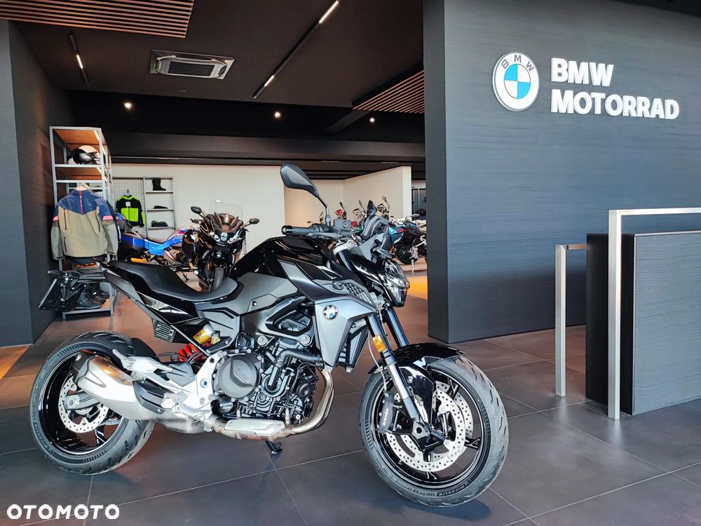 BMW F - 4