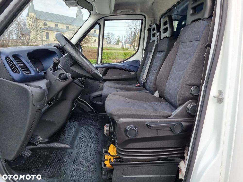 Iveco Daily 50-180 3.0 HPi 180KM 9-Palet Skrzynia dł 4.7 Firanka - 10