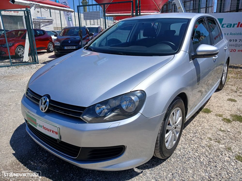 VW Golf 1.6 TDi Trendline BlueMotion - 4