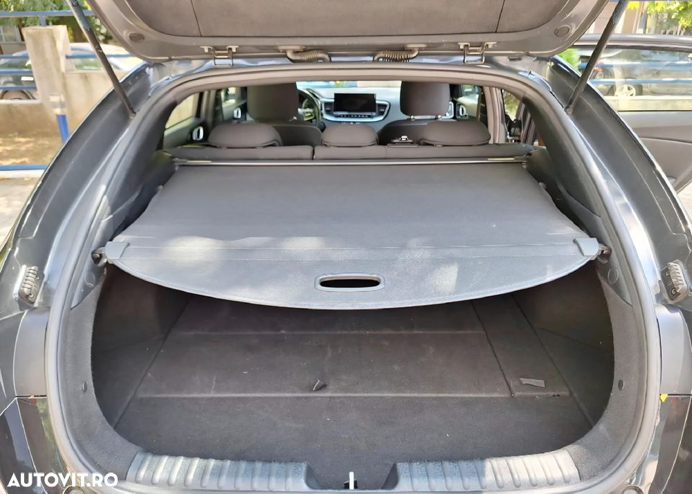 Kia Pro Ceed 1.4 T-GDI 7DCT GT Line - 17