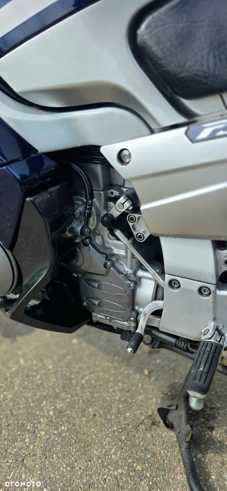 Yamaha FJR - 17