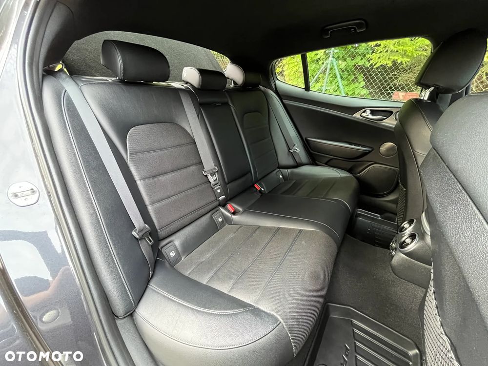 Kia Stinger 2.2 CRDI GT Line AWD - 21