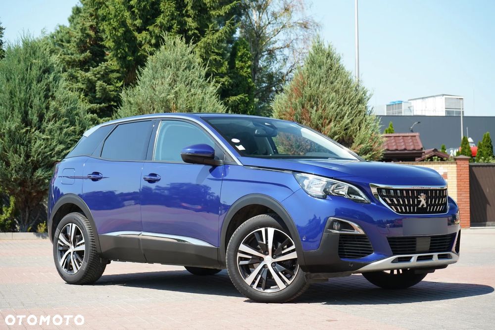 Peugeot 3008 PureTech 130 Stop & Start GPF EAT8 Allure Business-Paket - 4