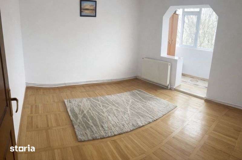 Vand apartament cu 2 camere – zona centrala, Magazin Ialomita — fotografia 1