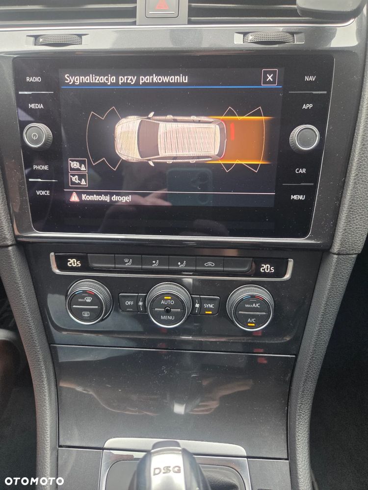 Volkswagen Golf 1.6 TDI (BlueMotion Technology) DSG Trendline - 15