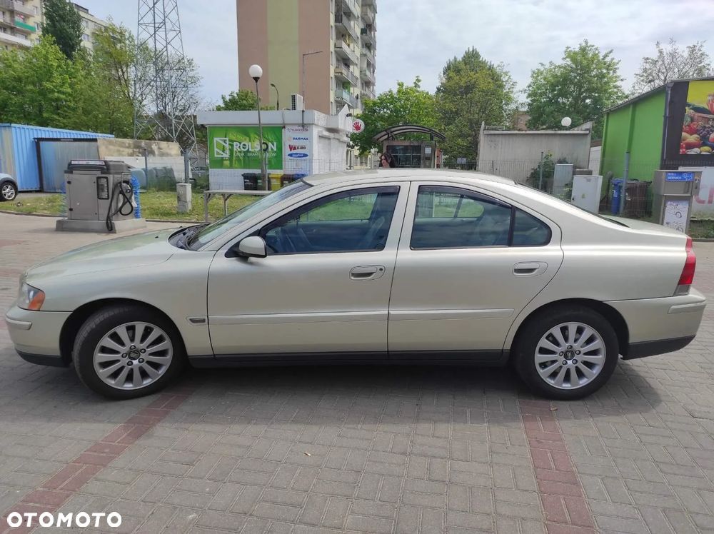 Volvo S60 - 3