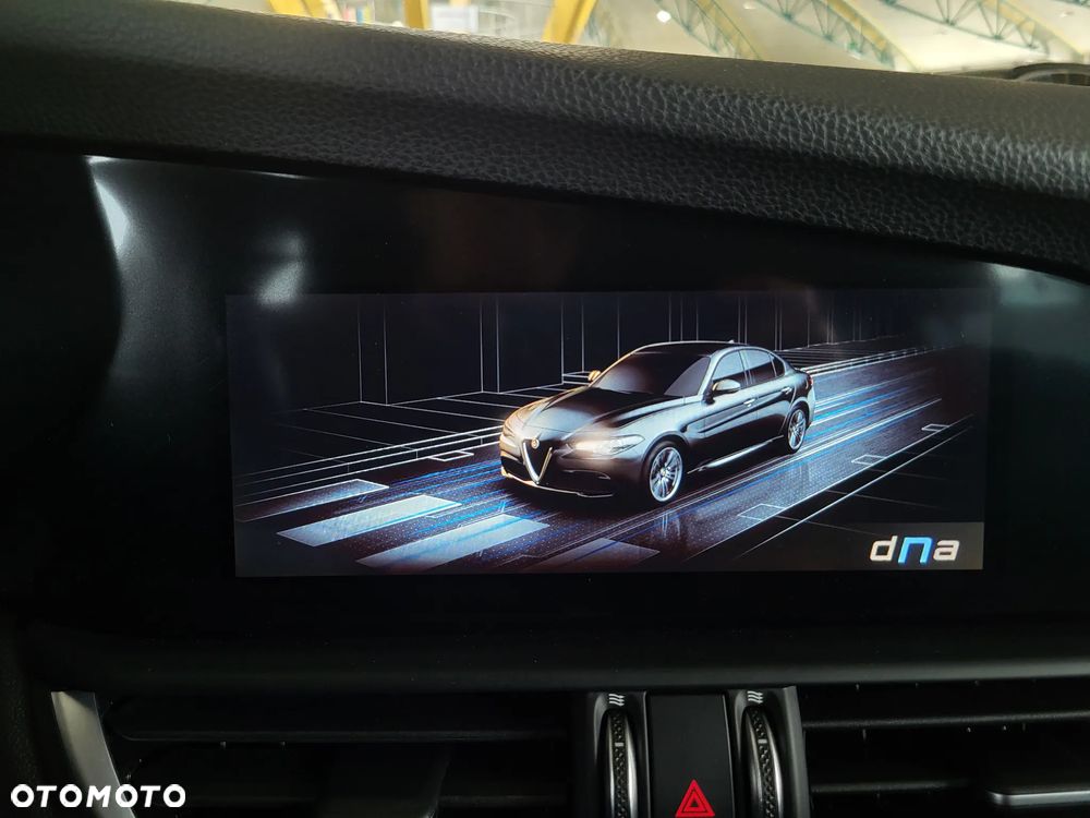 Alfa Romeo Giulia 2.0 Turbo Sprint - 31