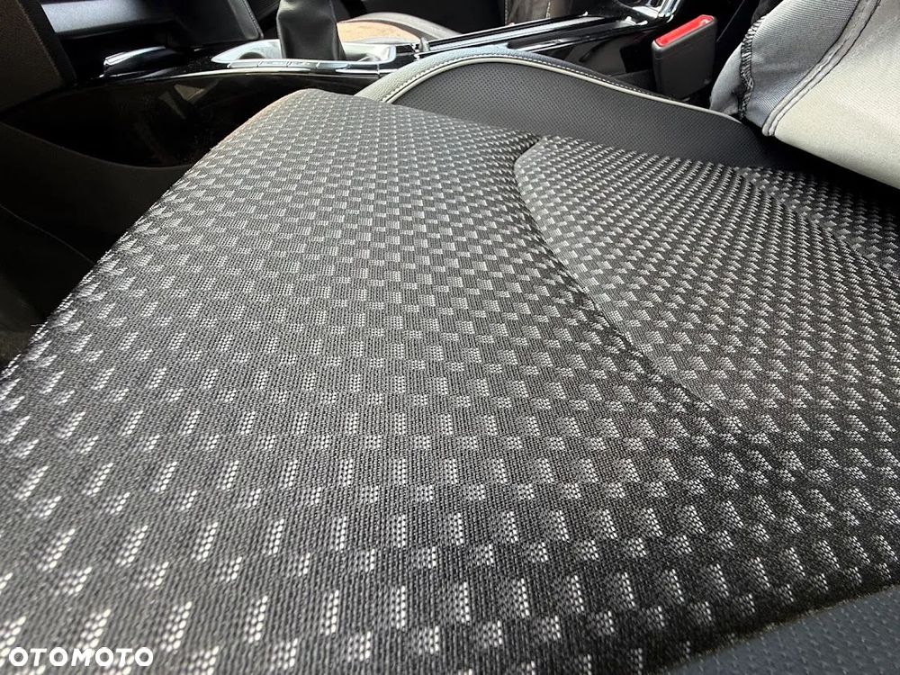 Kia Ceed 1.5 T-GDI Business Line - 28