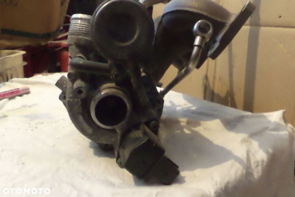 Turbosprężarka turbina  AUDI VW 1.4 TSI 03C145701S - 1