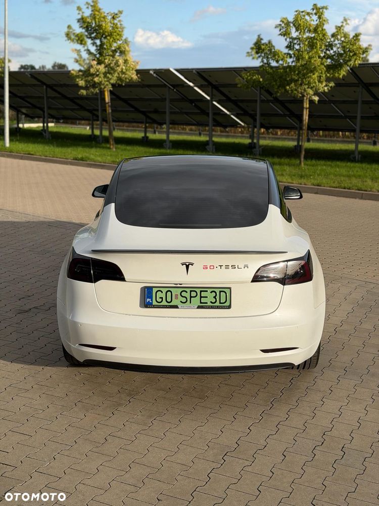 Tesla Model 3 Performance AWD - 12