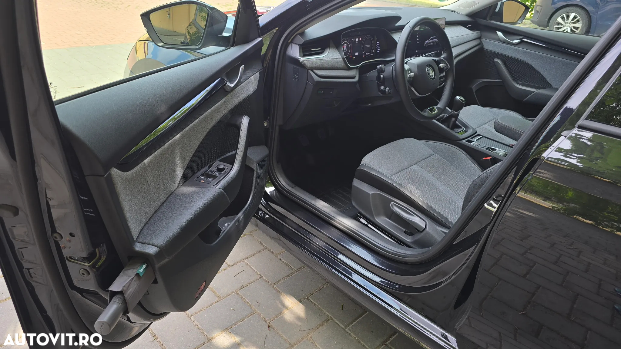 Skoda Octavia 1.5 TSI Selection - 10