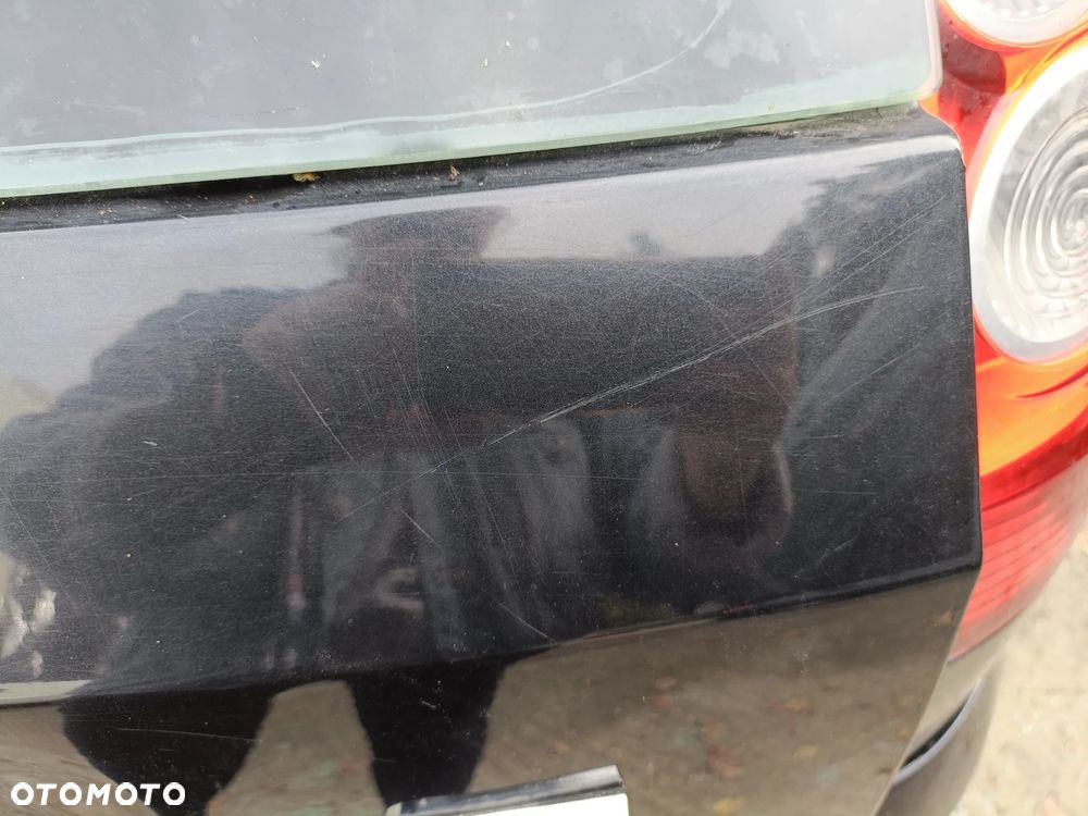 FORD FIESTA MK6 04-08 2006 r. LIFT ST D2 3D HB KLAPA TYLNA BAGAŻNIKA * - 7