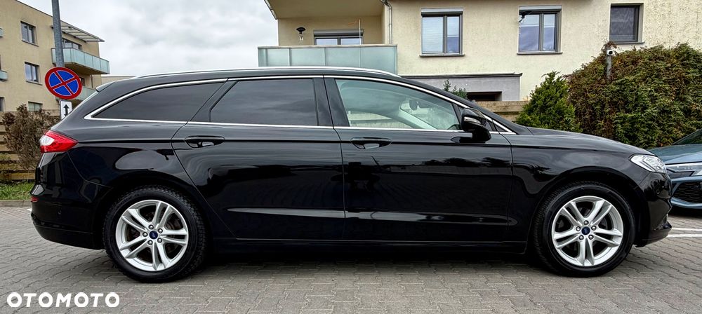 Ford Mondeo 2.0 TDCi Titanium PowerShift - 11