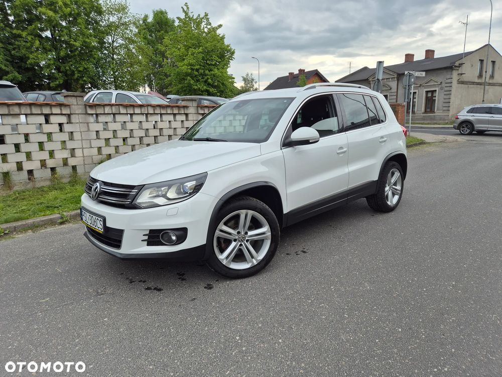 Volkswagen Tiguan 2.0 TDI DPF 4Motion BlueMotion Technology DSG Sport & Style - 4