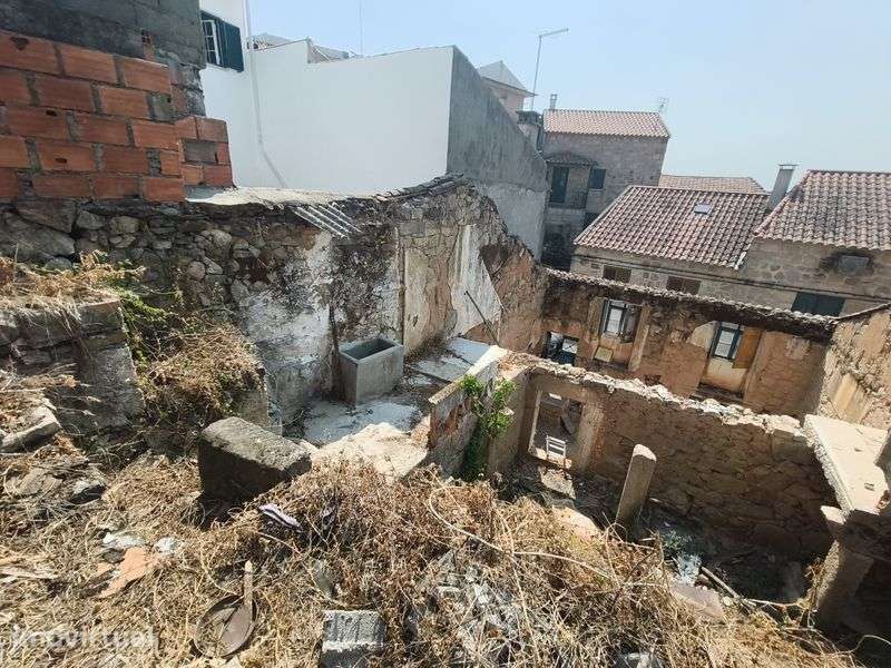 Moradia T4  em  Ruína - Pedrógão/Penamacor - Grande imagem: 5/12