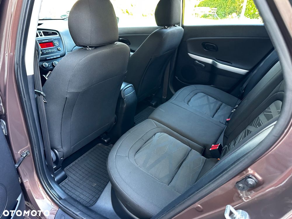 Kia Ceed 1.4 CVVT Attract - 27