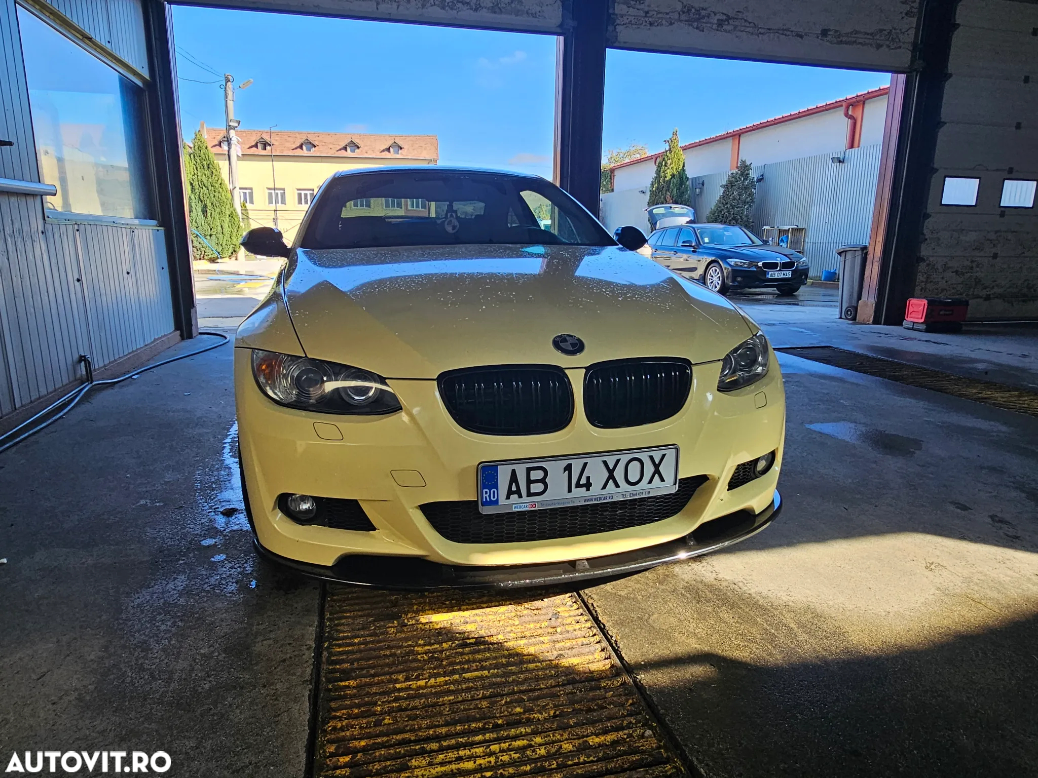 BMW Seria 3 320i Coupe Aut. - 4