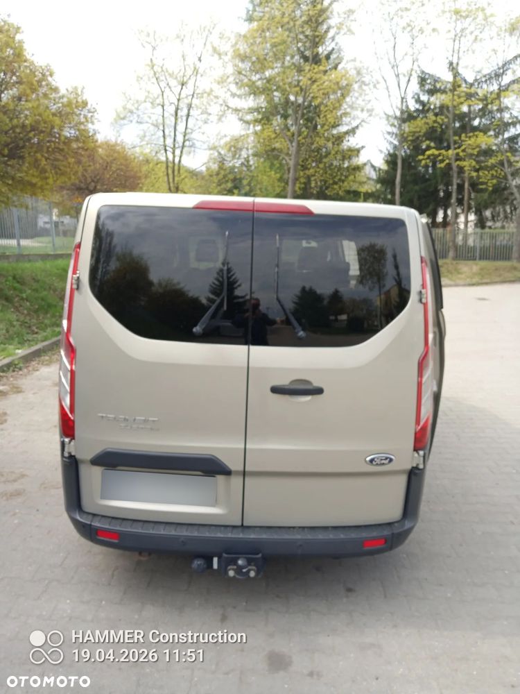 Ford Transit Custom 290 L2H1 Limited - 17