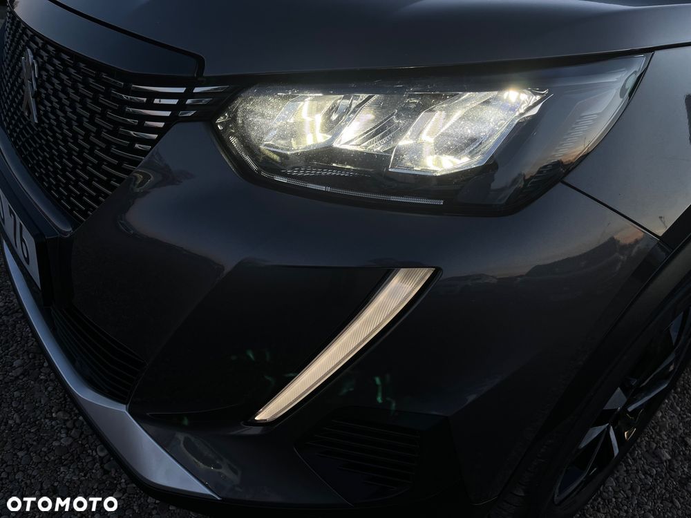 Peugeot 2008 1.5 BlueHDi Allure Pack S&S EAT8 - 38