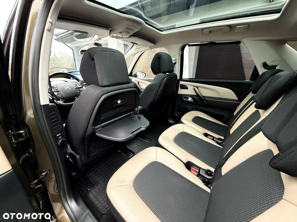 Citroën C4 Picasso THP 155 Exclusive - 17