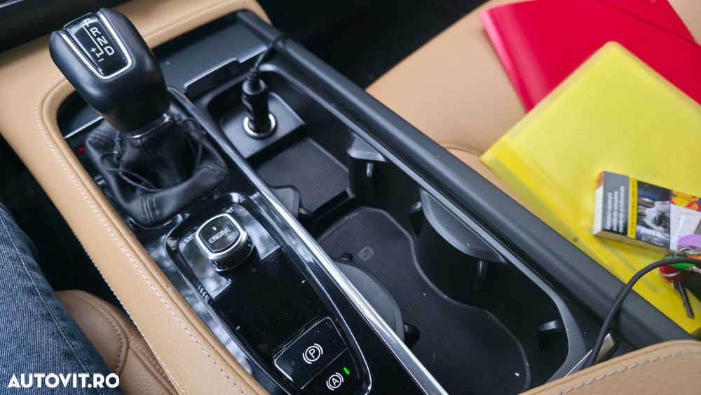 Volvo S90 D4 Geartronic Momentum Pro - 13