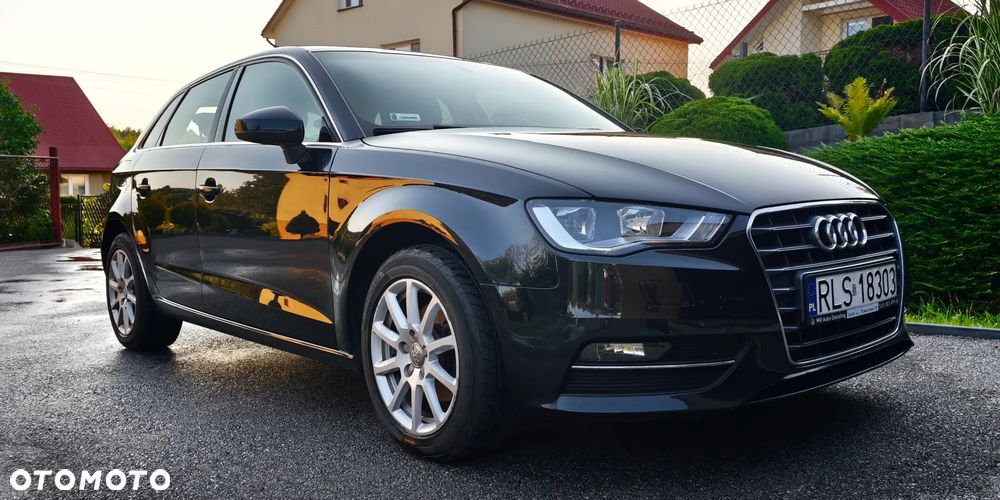 Audi A3 Sportback 1.6 TDI Ambiente - 1