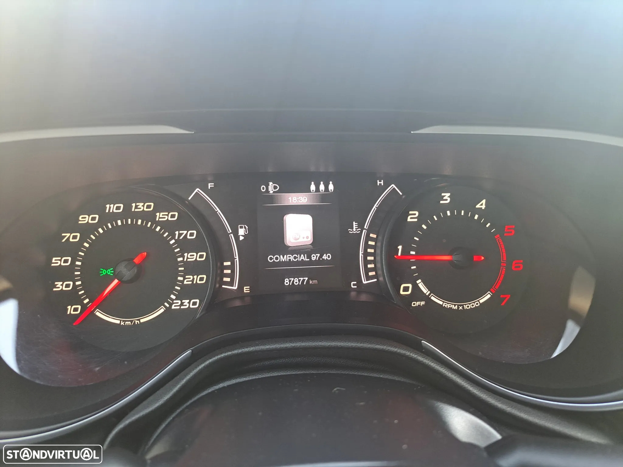 Fiat Tipo Station Wagon 1.3 M-Jet Lounge Tech - 21