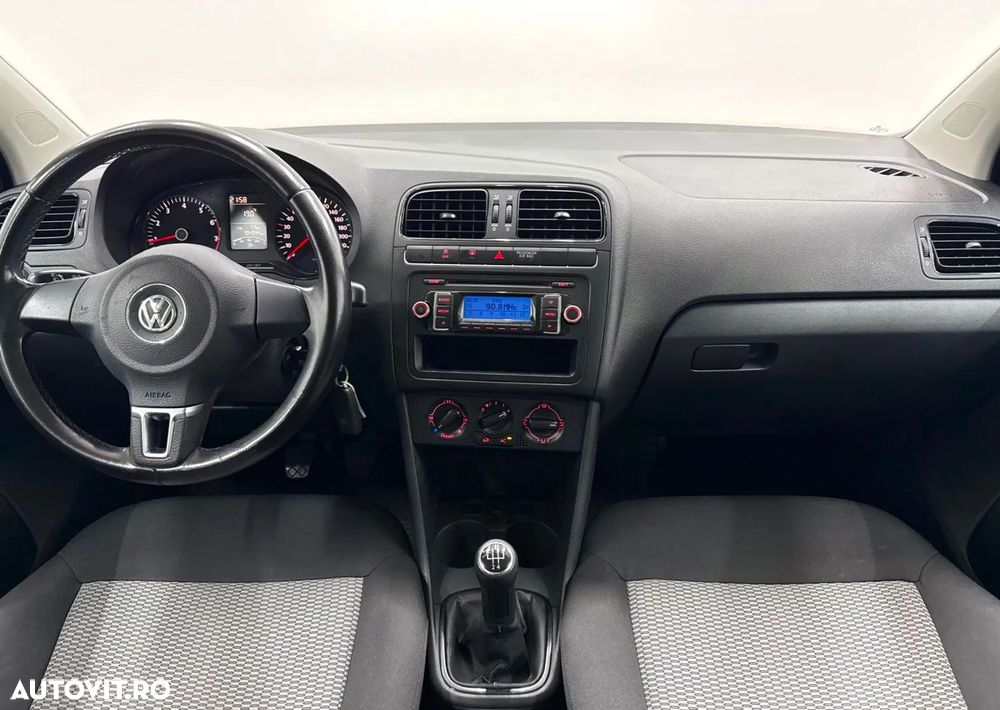 Volkswagen Polo - 16