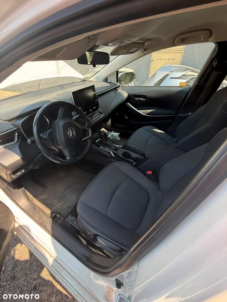 Toyota Corolla - 21
