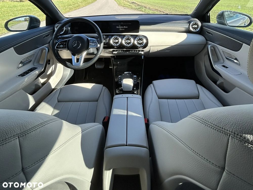 Mercedes-Benz Klasa A 250 E Progressive 8G-DCT - 11