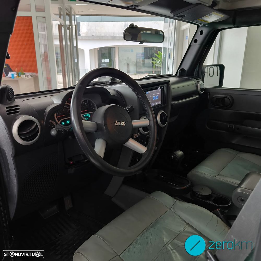 Jeep Wrangler Unlimited - 6