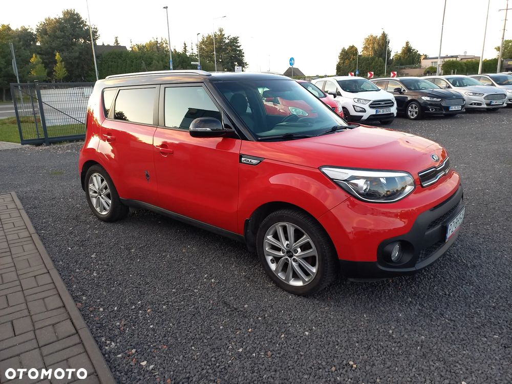 Kia Soul 1.6 CRDI Dream Team Edition - 9
