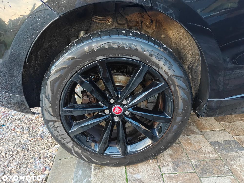 Jaguar F-Pace 2.0 i4D AWD R-Sport - 12