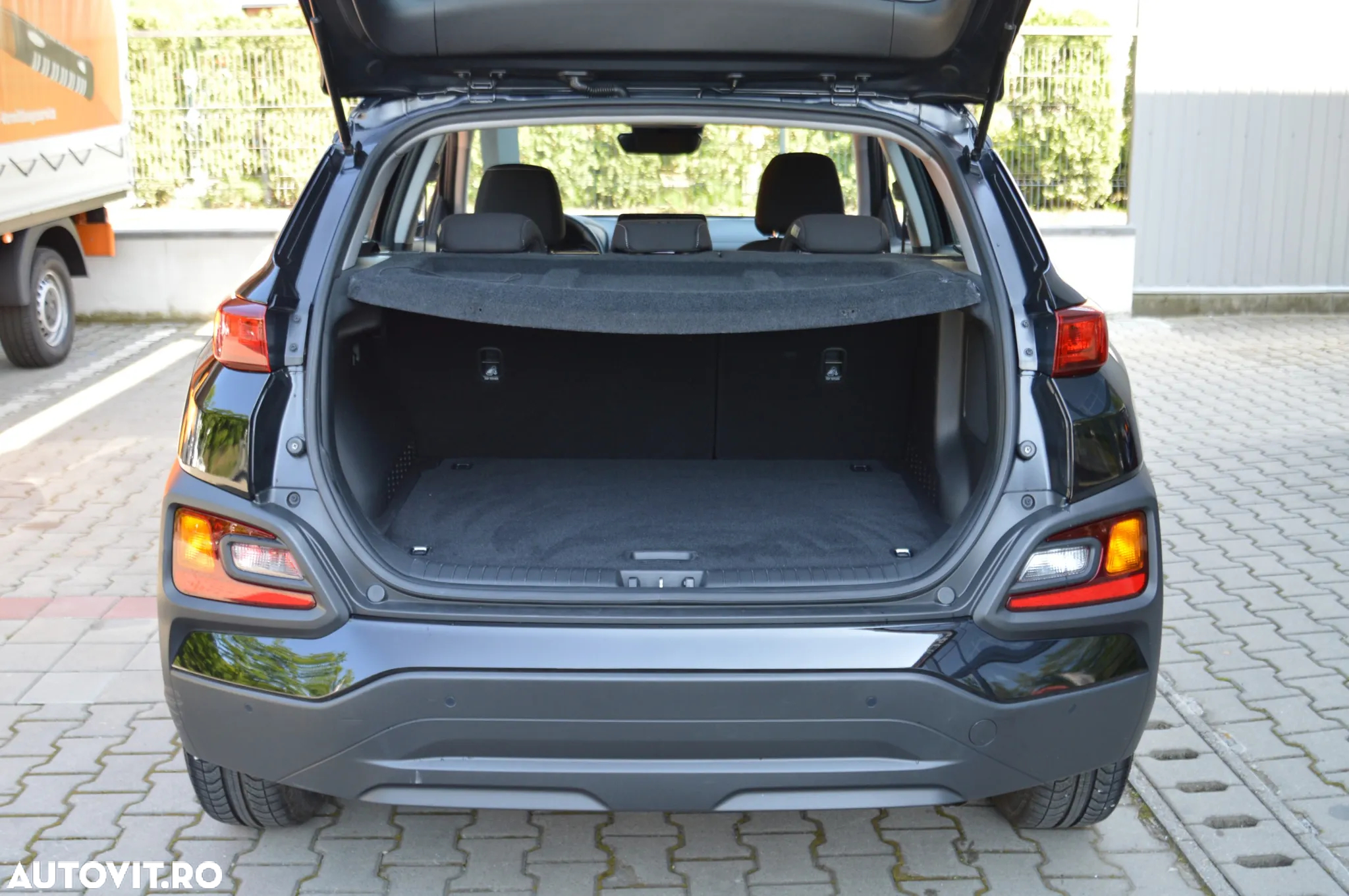 Hyundai KONA 1.6 GDI DCT Hybrid Select - 38