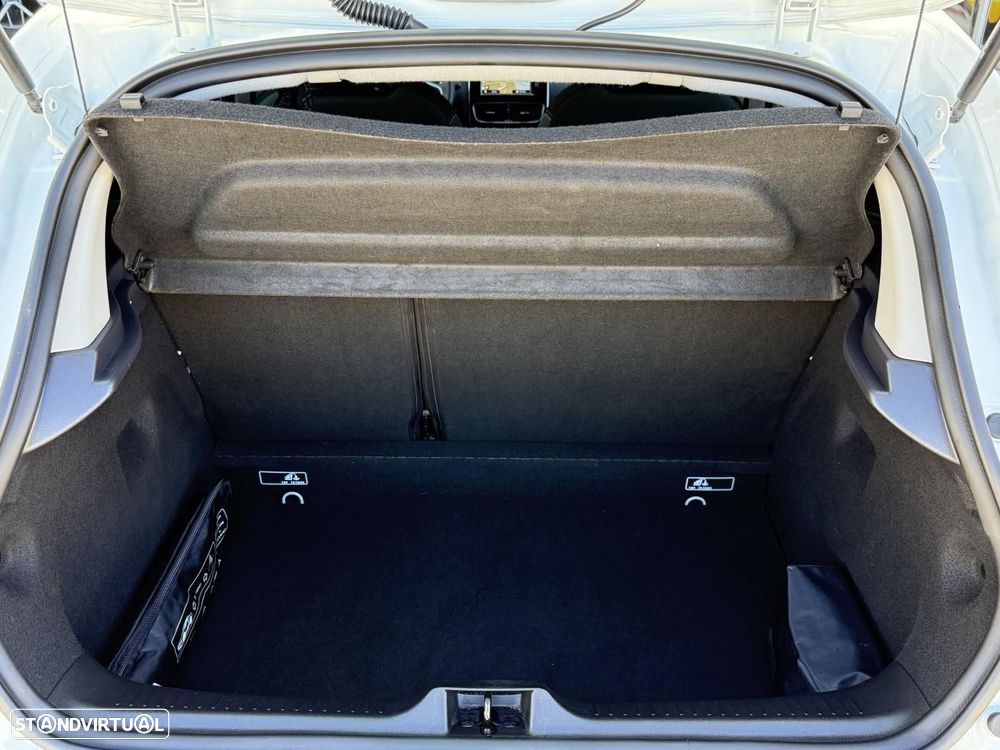 Renault Clio 0.9 TCe Limited Bi-Fuel - 35