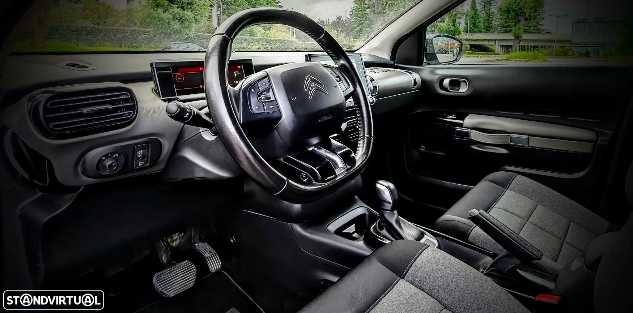 Citroën C4 Cactus 1.5 BlueHDi Cool&Comfort EAT6 - 17