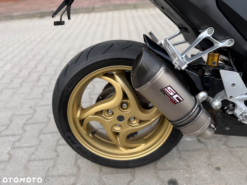 Honda CB - 9