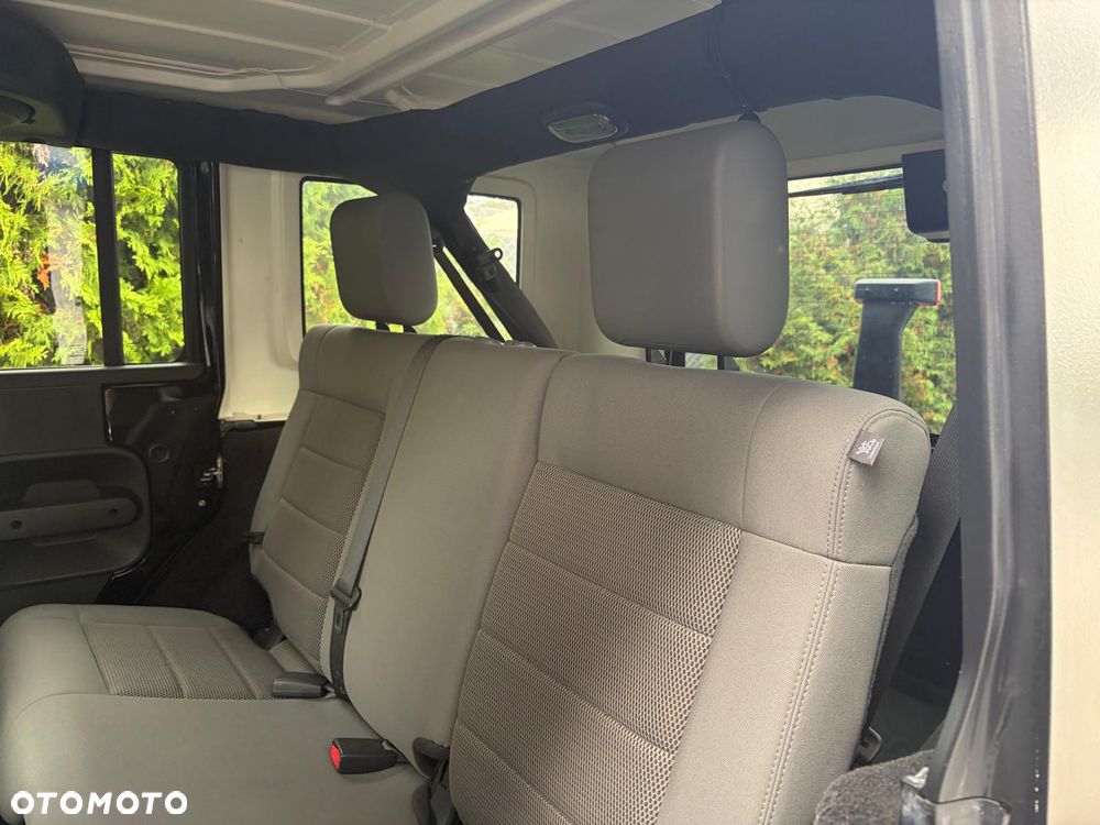 Jeep Wrangler - 19