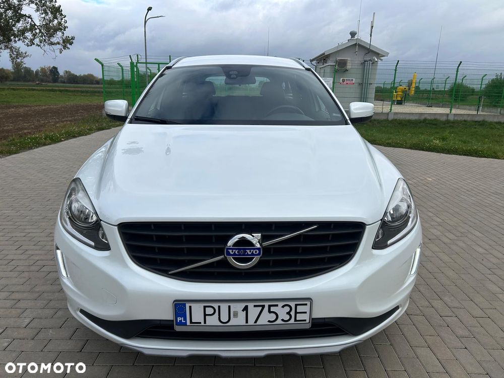Volvo Xc 60 2016 photo 2